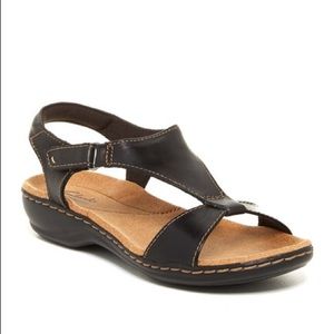 clarks collection women's leisa foliage flat sandals